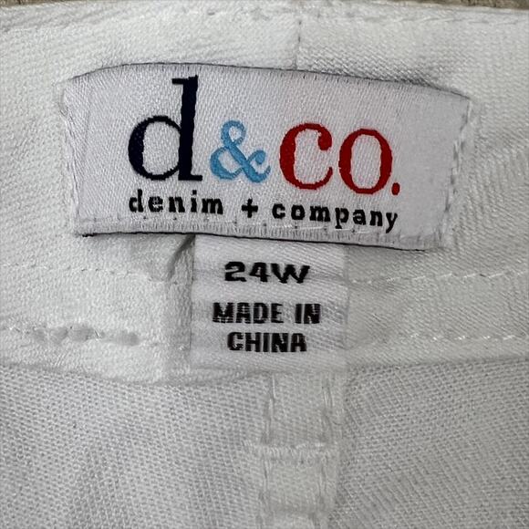NEW D&Co Denim & Company White Cropped Jeans Embellished Pockets Size 24W - Picture 6 of 7